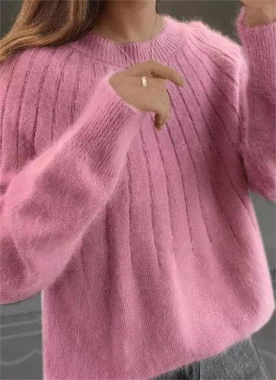 Lepršav jednobojni pleteni džemper od kašmira